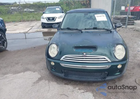 2006 Mini Cooper S из США, поврежденный, VIN WMWRE33586TJ36382